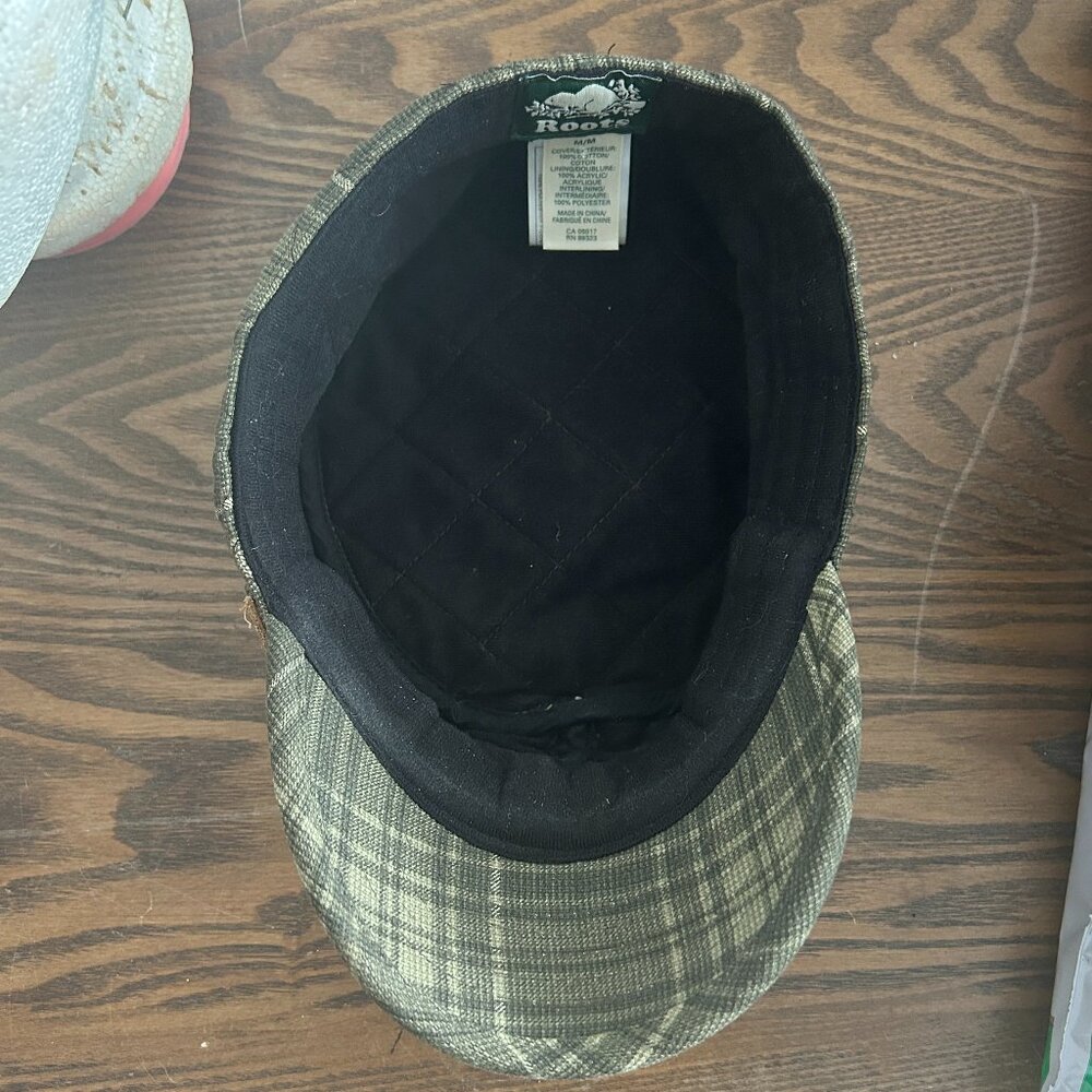 Roots Green Plaid Cotton Cap Size M Flat Top Quilted Lined Classic Hat Khaki - Picture 9 of 10